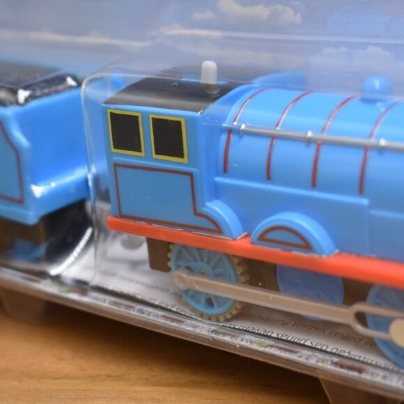 Edward 2 w/ Tender Motorized Trackmaster Revolution Train Tank Engine Mattel New - Picture 9 of 10
